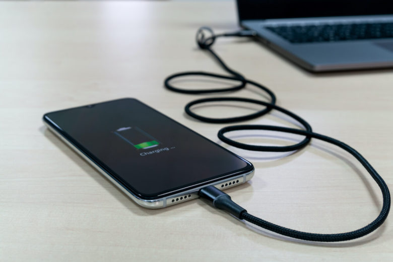 how to connect my phone display to laptop